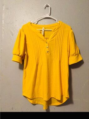 NY Collection Yellow Eyelet Henley Blouse
